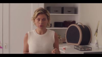 Click to view full size image
==============
Mae_So_Tem_Duas_S02E01_720p_DUB__CineRCI_000365.jpg Mae_So_Tem_Duas_S02E01_720p_DUB__CineRCI_000365.jpg