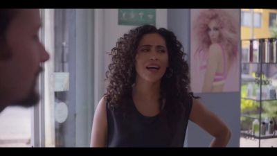 Click to view full size image
==============
Mae_So_Tem_Duas_S02E02_720p_DUB__CineRCI_000545.jpg Mae_So_Tem_Duas_S02E02_720p_DUB__CineRCI_000545.jpg