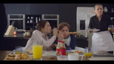 Click to view full size image
==============
Mae_So_Tem_Duas_S02E05_720p_DUB__CineRCI_000091.jpg Mae_So_Tem_Duas_S02E05_720p_DUB__CineRCI_000091.jpg