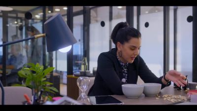 Click to view full size image
==============
Mae_So_Tem_Duas_-_Episodio_3x1_001556.jpg Mae_So_Tem_Duas_-_Episodio_3x1_001556.jpg