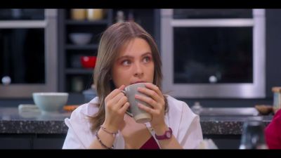 Click to view full size image
==============
Mae_So_Tem_Duas_-_Episodio_3x1_001621.jpg Mae_So_Tem_Duas_-_Episodio_3x1_001621.jpg