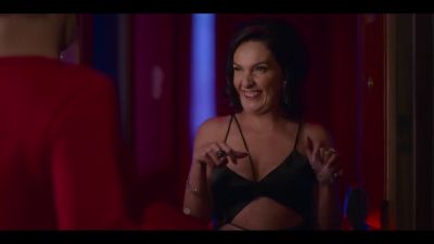 Click to view full size image
==============
Mae_So_Tem_Duas_-_Episodio_3x2_002243.jpg Mae_So_Tem_Duas_-_Episodio_3x2_002243.jpg