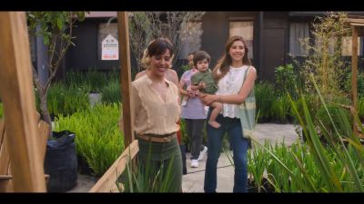 Click to view full size image
==============
Mae_So_Tem_Duas_-_Episodio_3x3_000880.jpg Mae_So_Tem_Duas_-_Episodio_3x3_000880.jpg