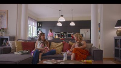 Click to view full size image
==============
Mae_So_Tem_Duas_-_Episodio_3x3_000977.jpg Mae_So_Tem_Duas_-_Episodio_3x3_000977.jpg