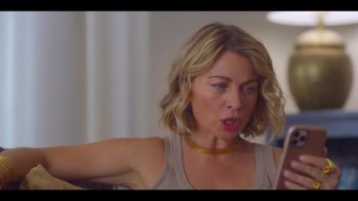 Click to view full size image
==============
Mae_So_Tem_Duas_-_Episodio_3x3_001000.jpg Mae_So_Tem_Duas_-_Episodio_3x3_001000.jpg