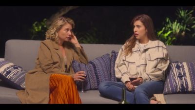 Click to view full size image
==============
Mae_So_Tem_Duas_-_Episodio_3x3_001140.jpg Mae_So_Tem_Duas_-_Episodio_3x3_001140.jpg