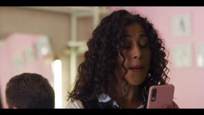 Click to view full size image
==============
Mae_So_Tem_Duas_-_Episodio_3x3_001204.jpg Mae_So_Tem_Duas_-_Episodio_3x3_001204.jpg