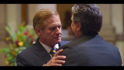 Click to view full size image
==============
Mae_So_Tem_Duas_-_Episodio_3x3_001704.jpg Mae_So_Tem_Duas_-_Episodio_3x3_001704.jpg