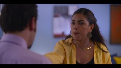 Click to view full size image
==============
Mae_So_Tem_Duas_-_Episodio_3x3_001820.jpg Mae_So_Tem_Duas_-_Episodio_3x3_001820.jpg