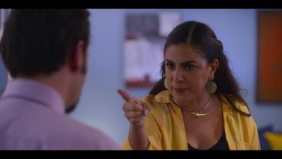 Click to view full size image
==============
Mae_So_Tem_Duas_-_Episodio_3x3_001821.jpg Mae_So_Tem_Duas_-_Episodio_3x3_001821.jpg