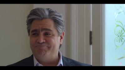 Click to view full size image
==============
Mae_So_Tem_Duas_-_Episodio_3x3_002227.jpg Mae_So_Tem_Duas_-_Episodio_3x3_002227.jpg