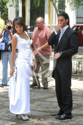 Click to view full size image
==============
2065-GOTOyELIASninaFinaLoc9.jpg 2065-GOTOyELIASninaFinaLoc9.jpg