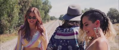 Click to view full size image
==============
Paulina_Goto2C_Maria_Bernal___Lucia_Covarrubias_-_Toda_Todita_28Video_Oficial29_000071.jpg Paulina_Goto2C_Maria_Bernal___Lucia_Covarrubias_-_Toda_Todita_28Video_Oficial29_000071.jpg