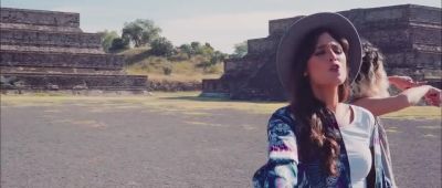 Click to view full size image
==============
Paulina_Goto2C_Maria_Bernal___Lucia_Covarrubias_-_Toda_Todita_28Video_Oficial29_000076.jpg Paulina_Goto2C_Maria_Bernal___Lucia_Covarrubias_-_Toda_Todita_28Video_Oficial29_000076.jpg