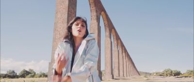 Click to view full size image
==============
Paulina_Goto2C_Maria_Bernal___Lucia_Covarrubias_-_Toda_Todita_28Video_Oficial29_000132.jpg Paulina_Goto2C_Maria_Bernal___Lucia_Covarrubias_-_Toda_Todita_28Video_Oficial29_000132.jpg