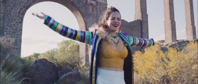 Click to view full size image
==============
Paulina_Goto2C_Maria_Bernal___Lucia_Covarrubias_-_Toda_Todita_28Video_Oficial29_000159.jpg Paulina_Goto2C_Maria_Bernal___Lucia_Covarrubias_-_Toda_Todita_28Video_Oficial29_000159.jpg